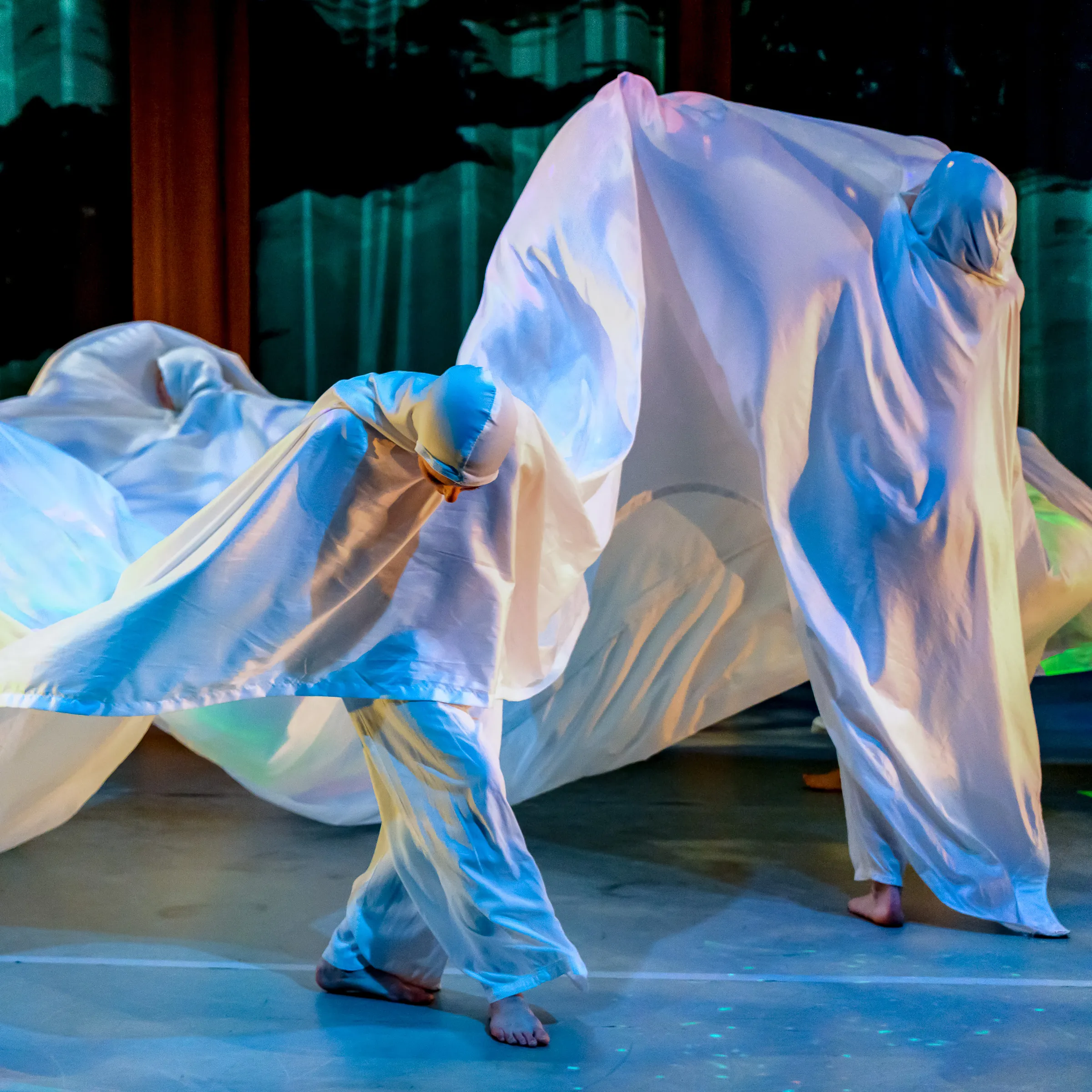 Dancers performing in Your Ocean, My Ocean